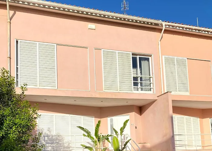 Hello Homestay Esposende